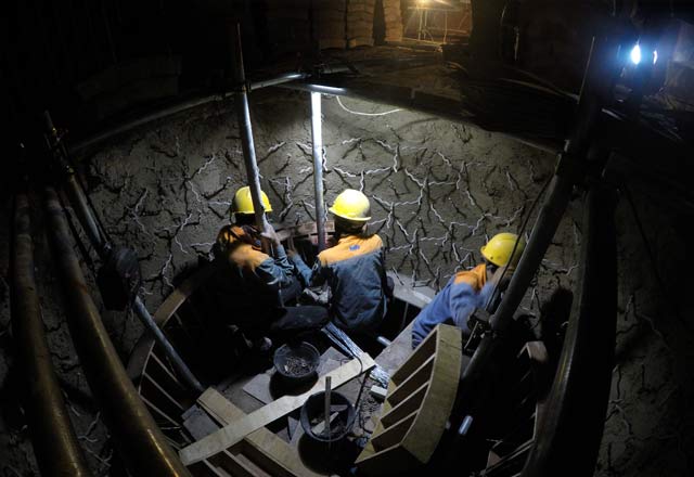 Proyek PLTU Jeranjang